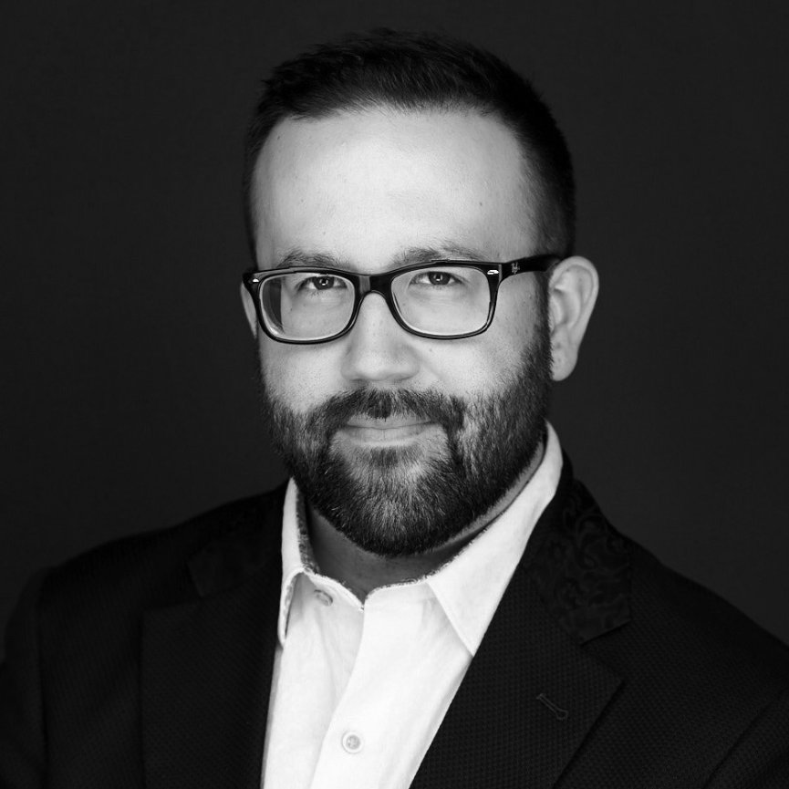 Instagram v. Snapchat: How to win on both platforms