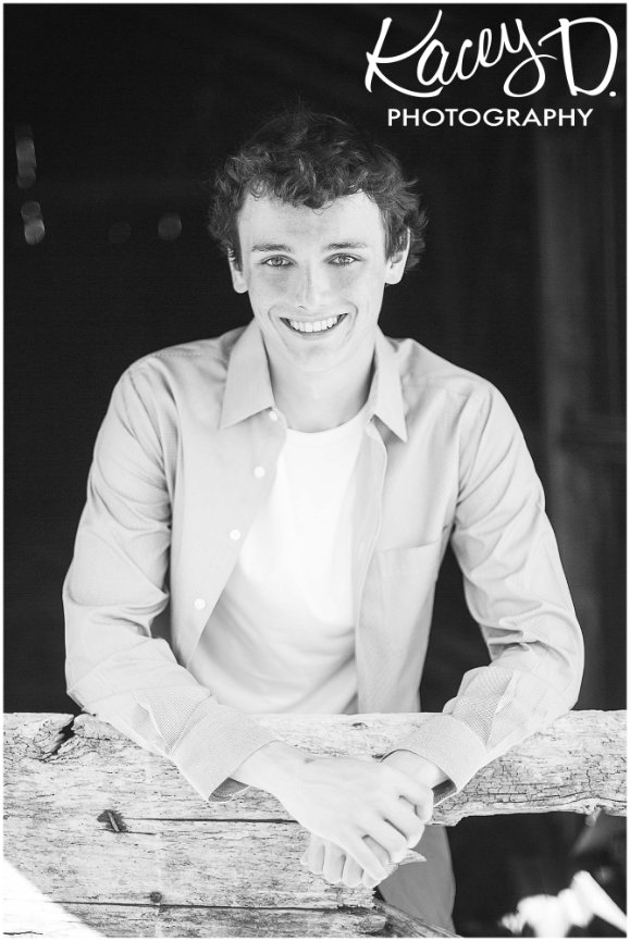 Downtown Senior Photos - Photographer Columbia MO