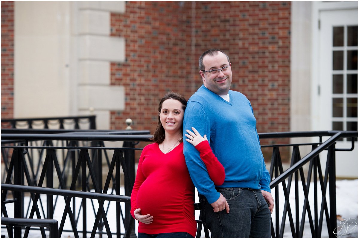 maternity photo expecting first baby