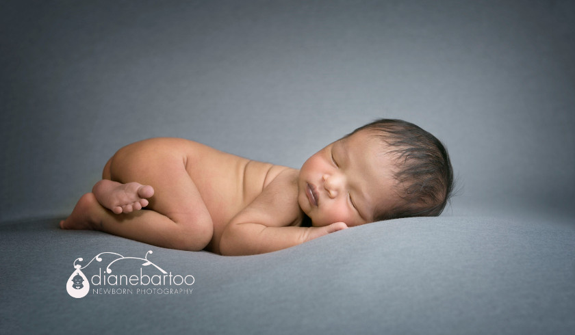 newborn tushie up pose