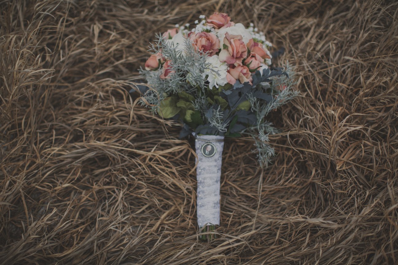 A Love Across Borders: A Beautiful Wedding at Cross Iron Acres