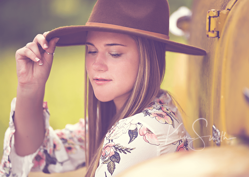 Kacie-Carrollton-Class of 2025-Senior-Pictures-Birch Run-Michigan-Photographer