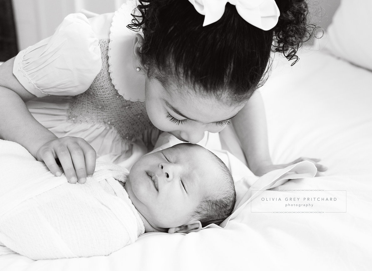 Multi-Generation Family Portraits: a Not-to-Miss Experience!