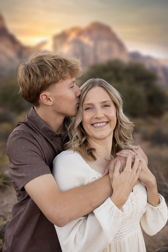 Las Vegas Newborn Family Session-Natural Light Studio Photography