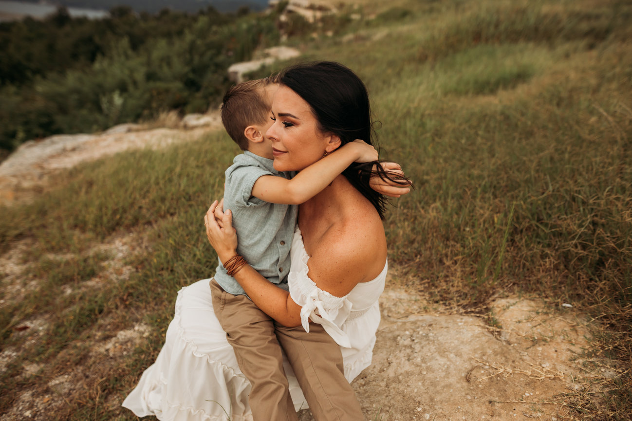 How to Take Beautiful Candid Family Photos (and Avoid Meltdowns in the Process)