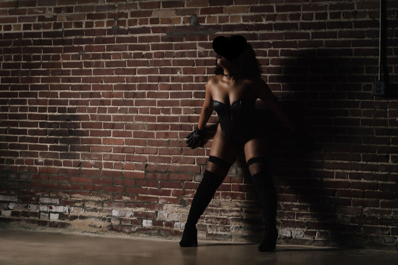 Mr. & Mrs. L's Couples Boudoir Session