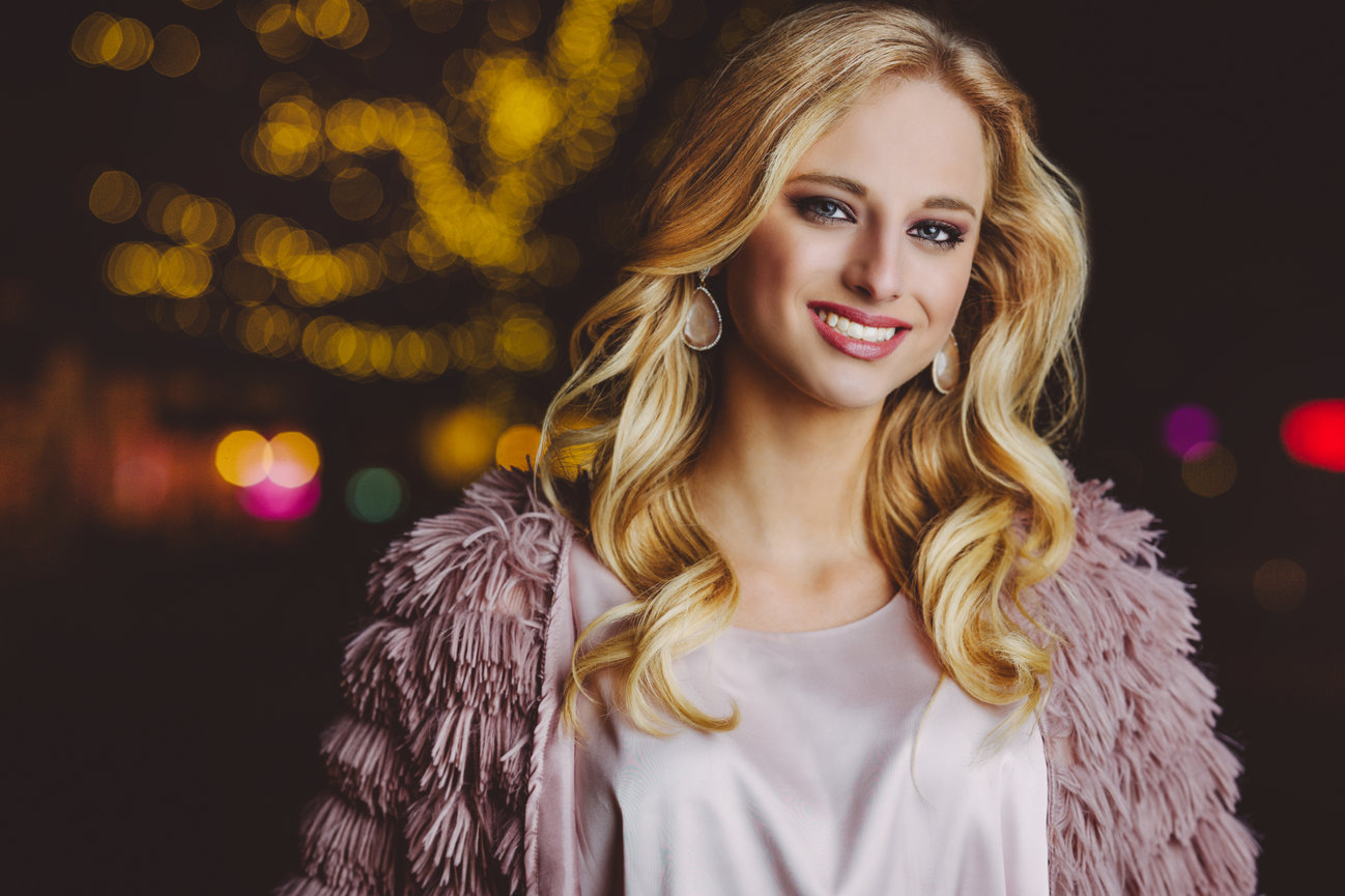 Fall Senior Pictures In Leipers Fork