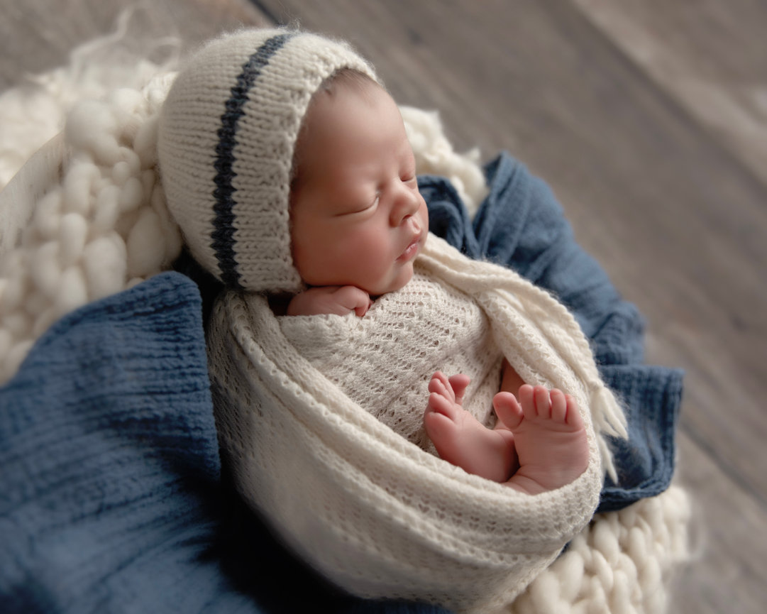 Beautiful newborn baby boy, Santa Monica Newborn Photographer