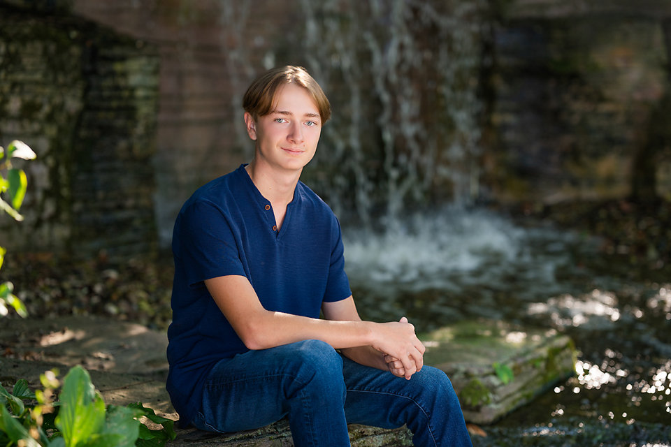 Kacie-Carrollton-Class of 2025-Senior-Pictures-Birch Run-Michigan-Photographer