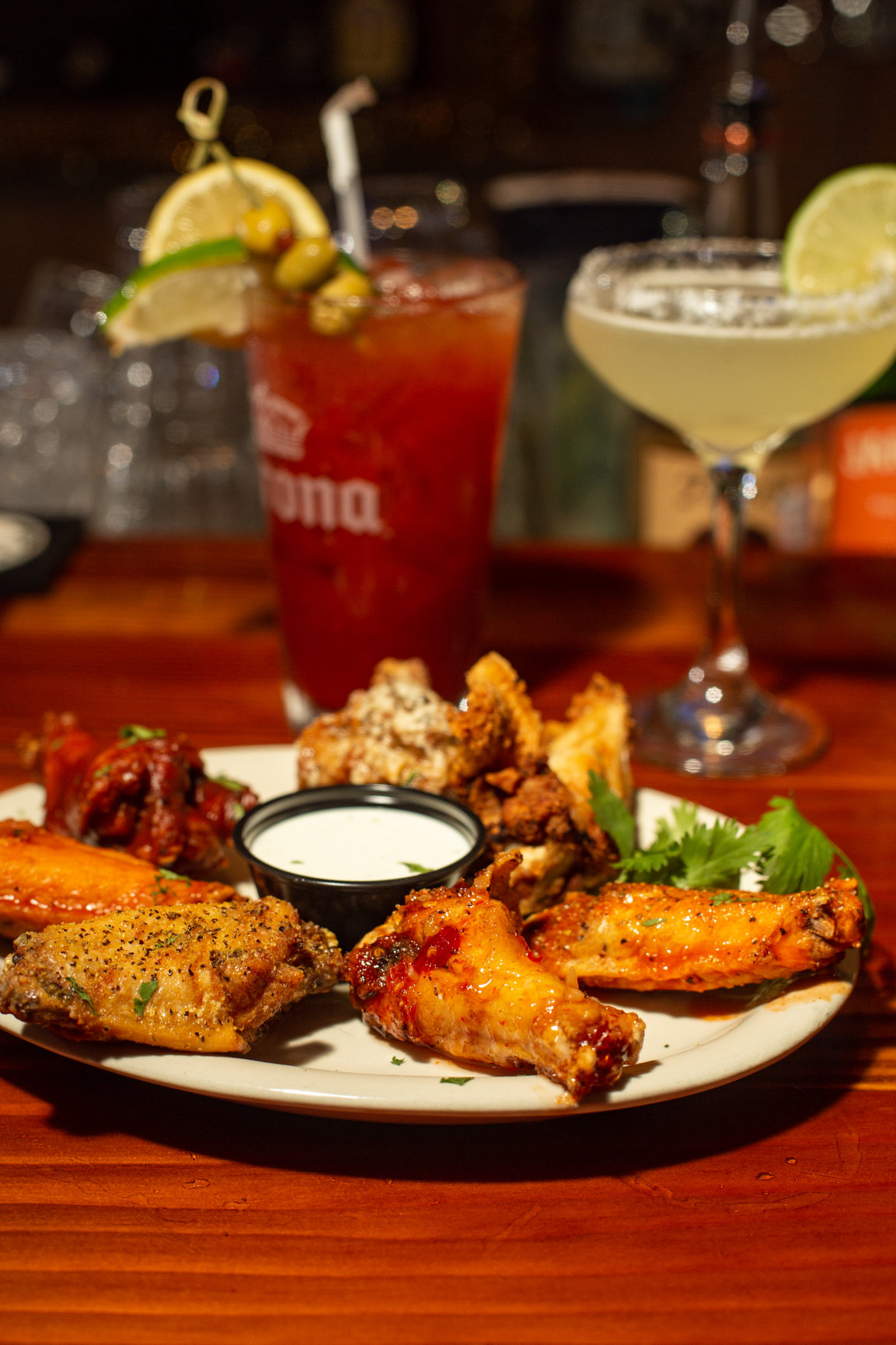 Iron Horse Bar and Grill, best burger and margaritas in New Braunfels Texas