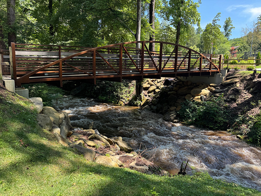 Rustic Beauty in Gatlinburg