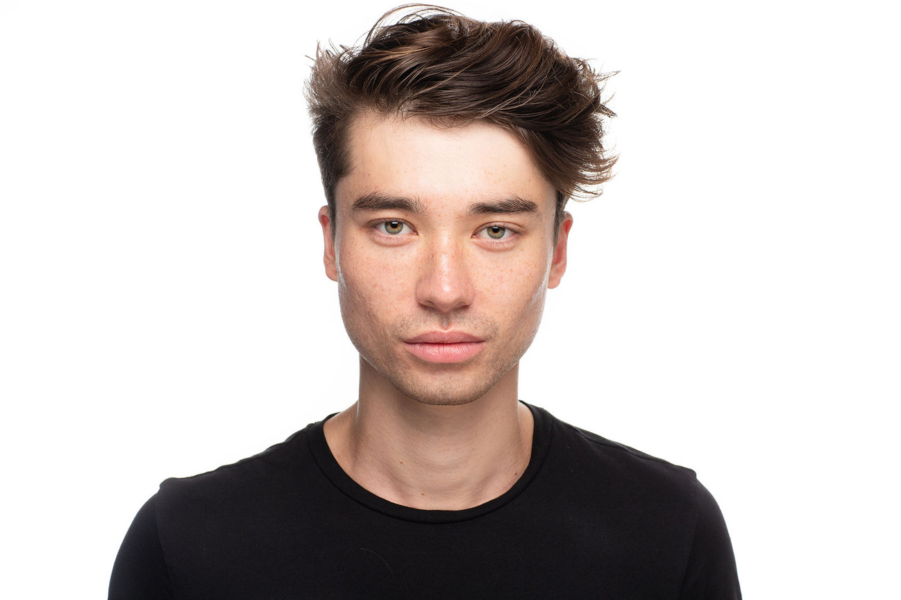 Why Are Corporate Headshots Expensive?