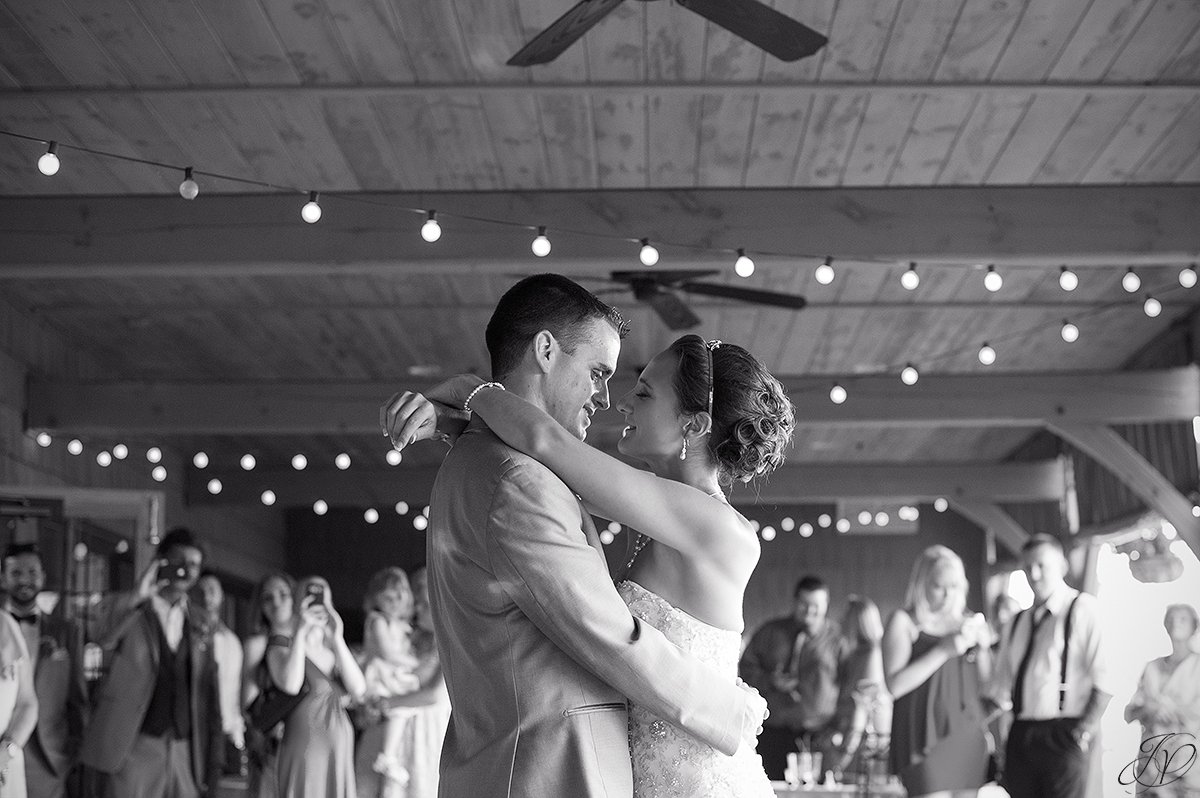 first dance bride and groom Arrowhead Golf Club black and white