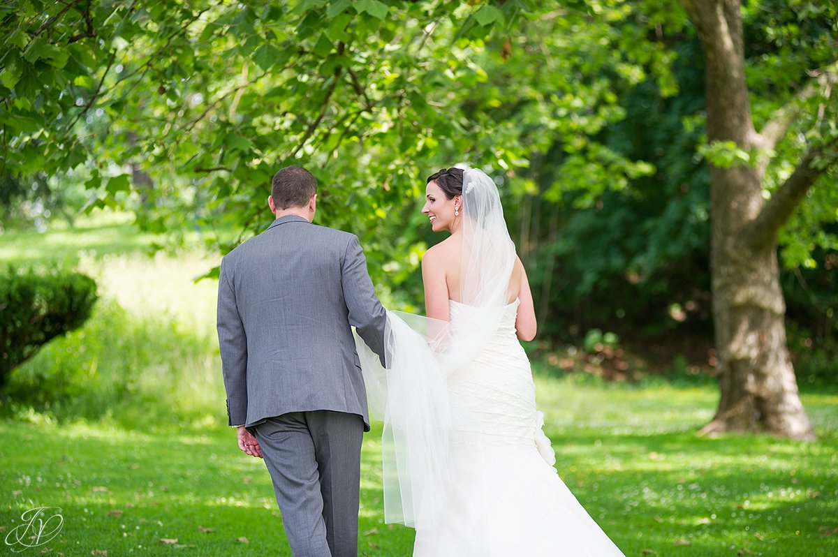 beautiful bride and groom shot in congress park