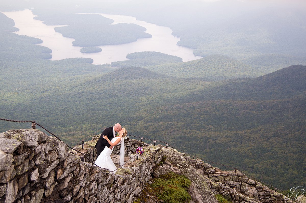 bride and groom whiteface mountain