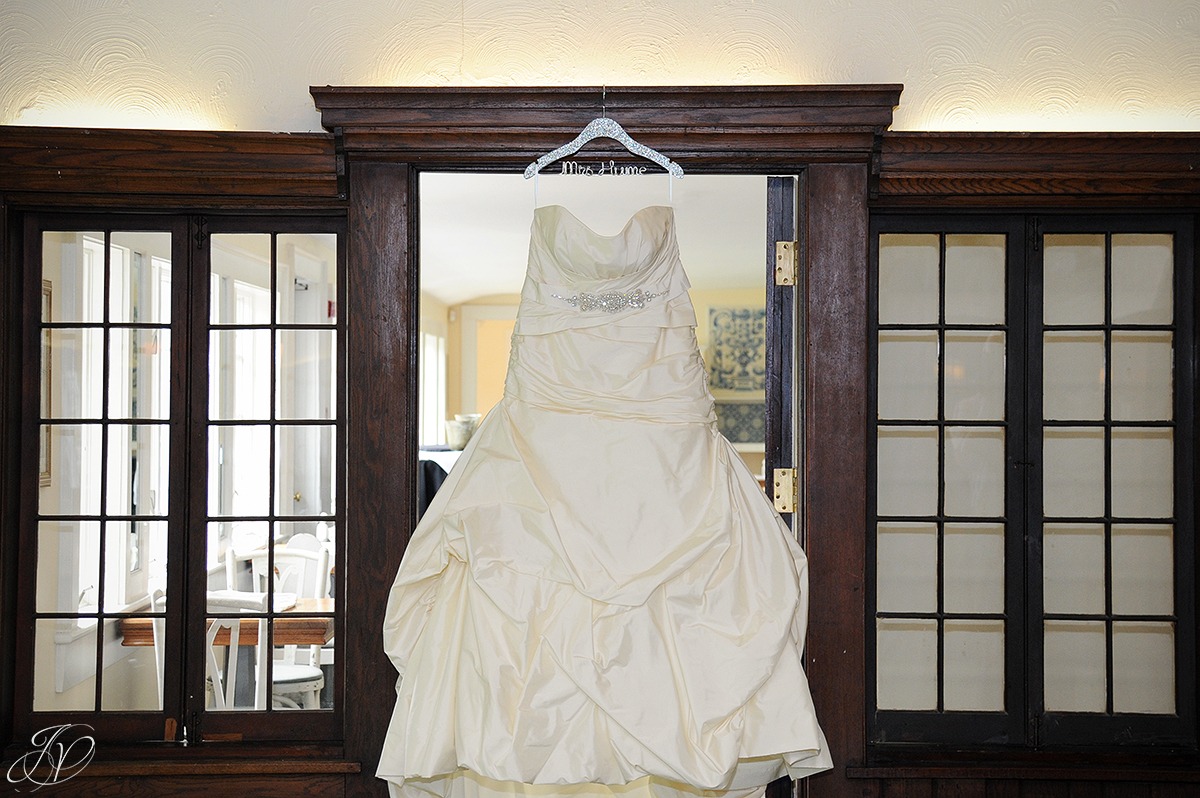 beautiful wedding dress, vintage wedding dress, custom wedding hanger