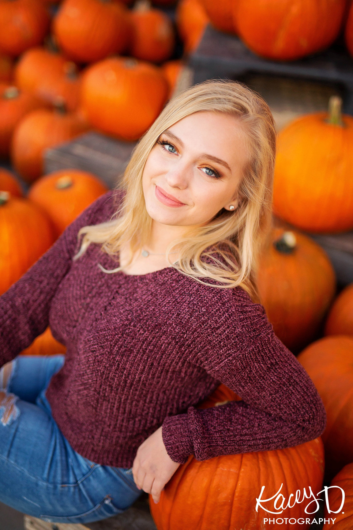 Fun Fall Senior Pictures - Photographer Columbia Missouri