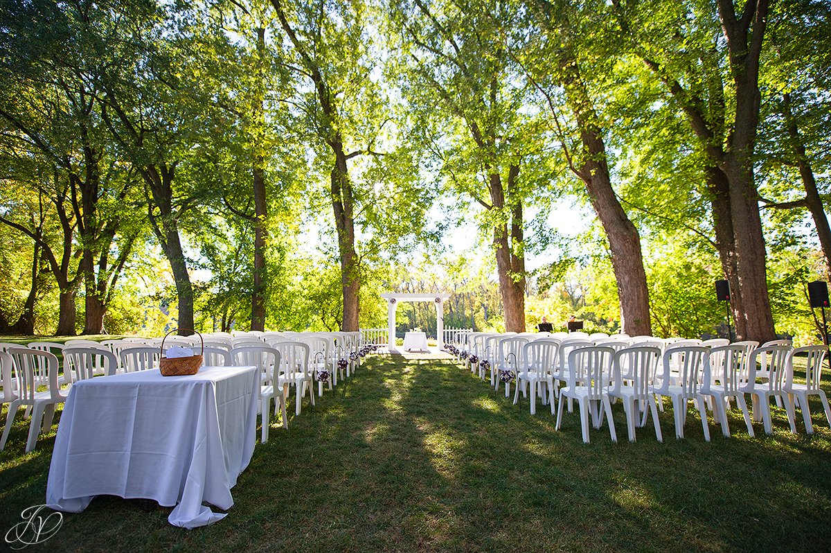 river stone manor unique ceremony details