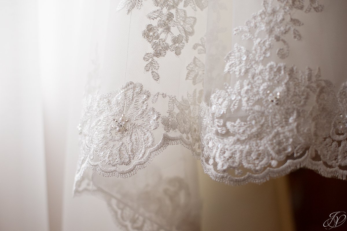 Stella York wedding dress details