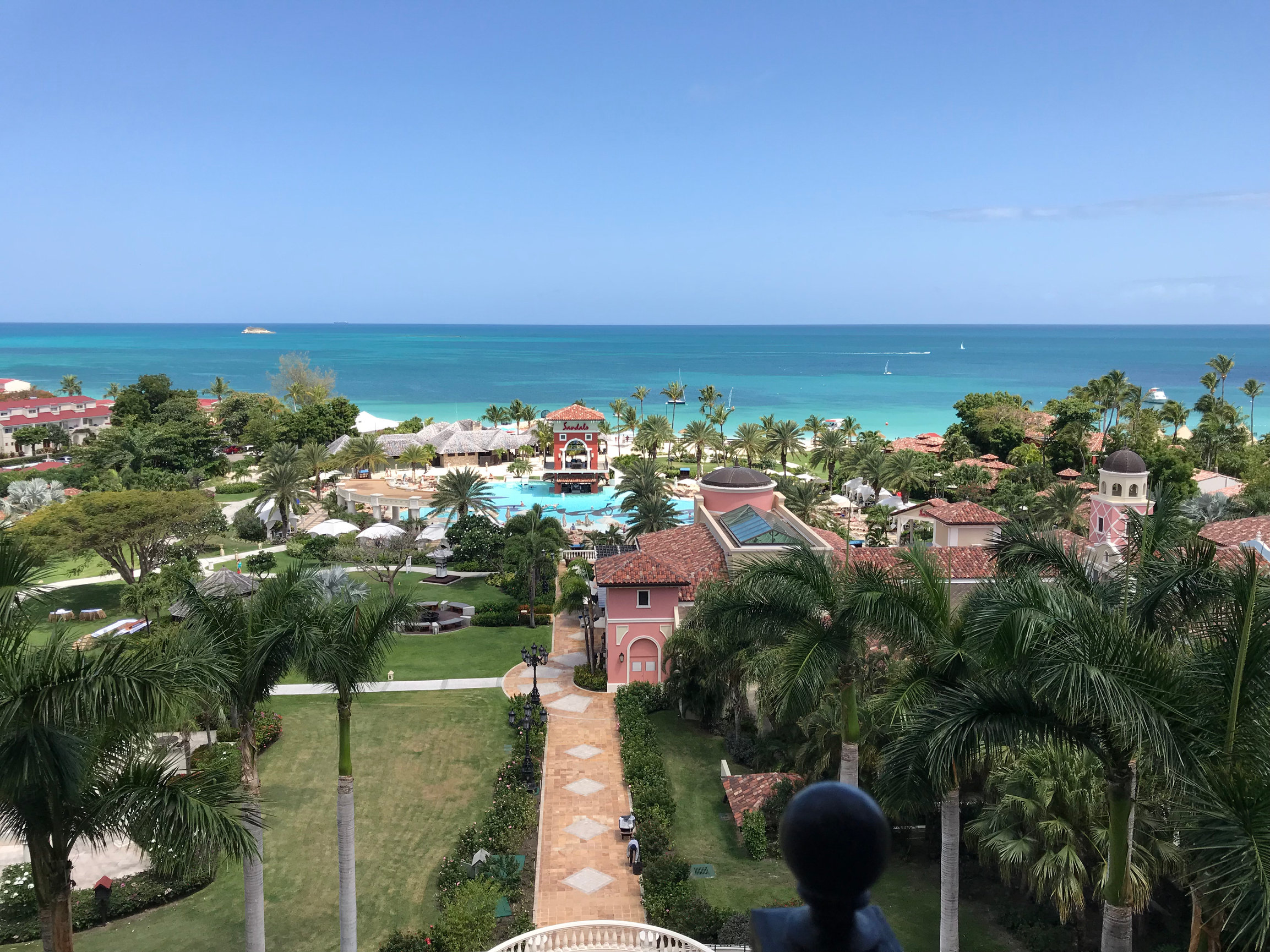 Antigua and Barbuda - Gurvy Travel