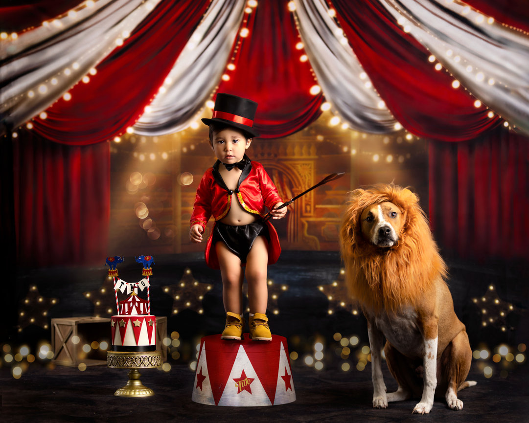 Adorable cake smash portrait - baby celebrating first birthday with his dog, Andrea Ruff Studios Orlando