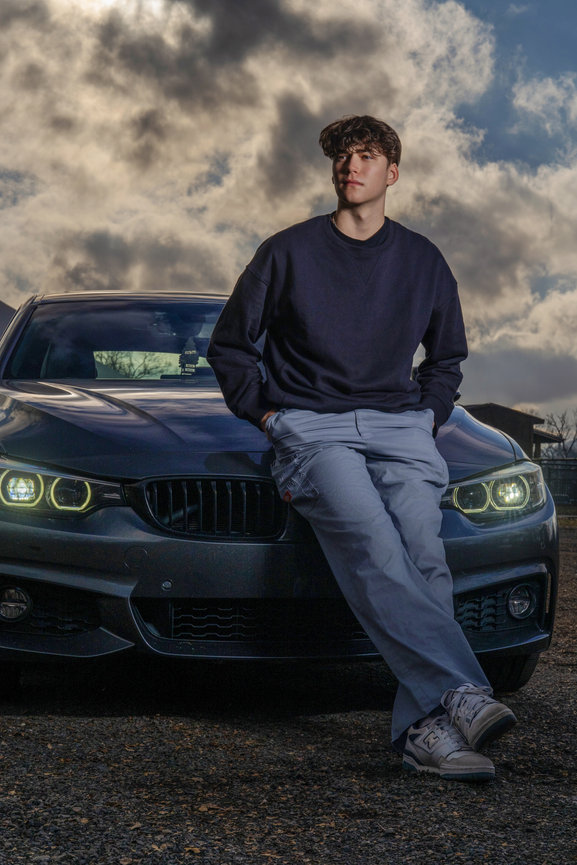 boys senior portraits connecticut with car