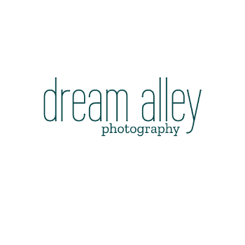 Dream Alley Photography Logo
