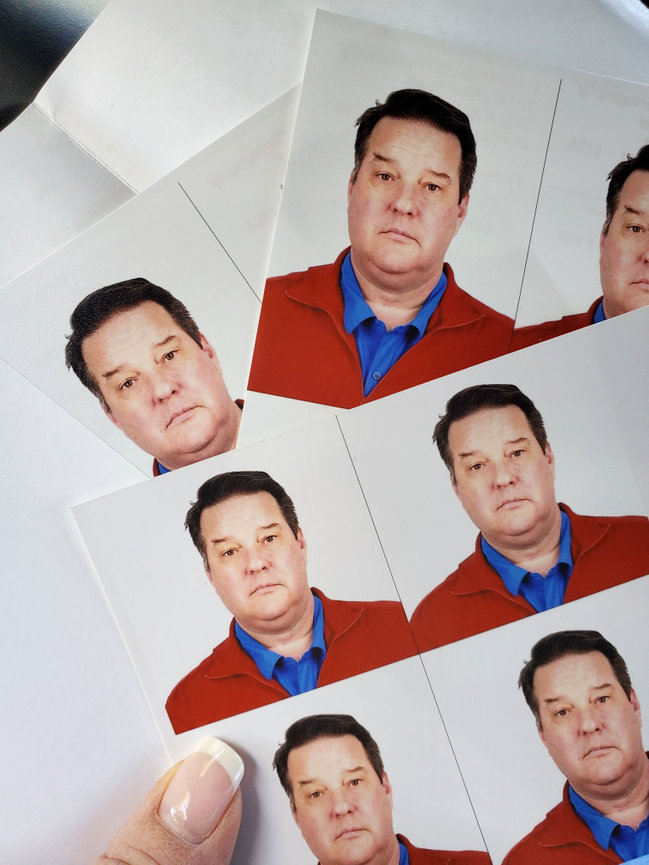 Professional Passport Photos USA and All Countries, Canadian Passports