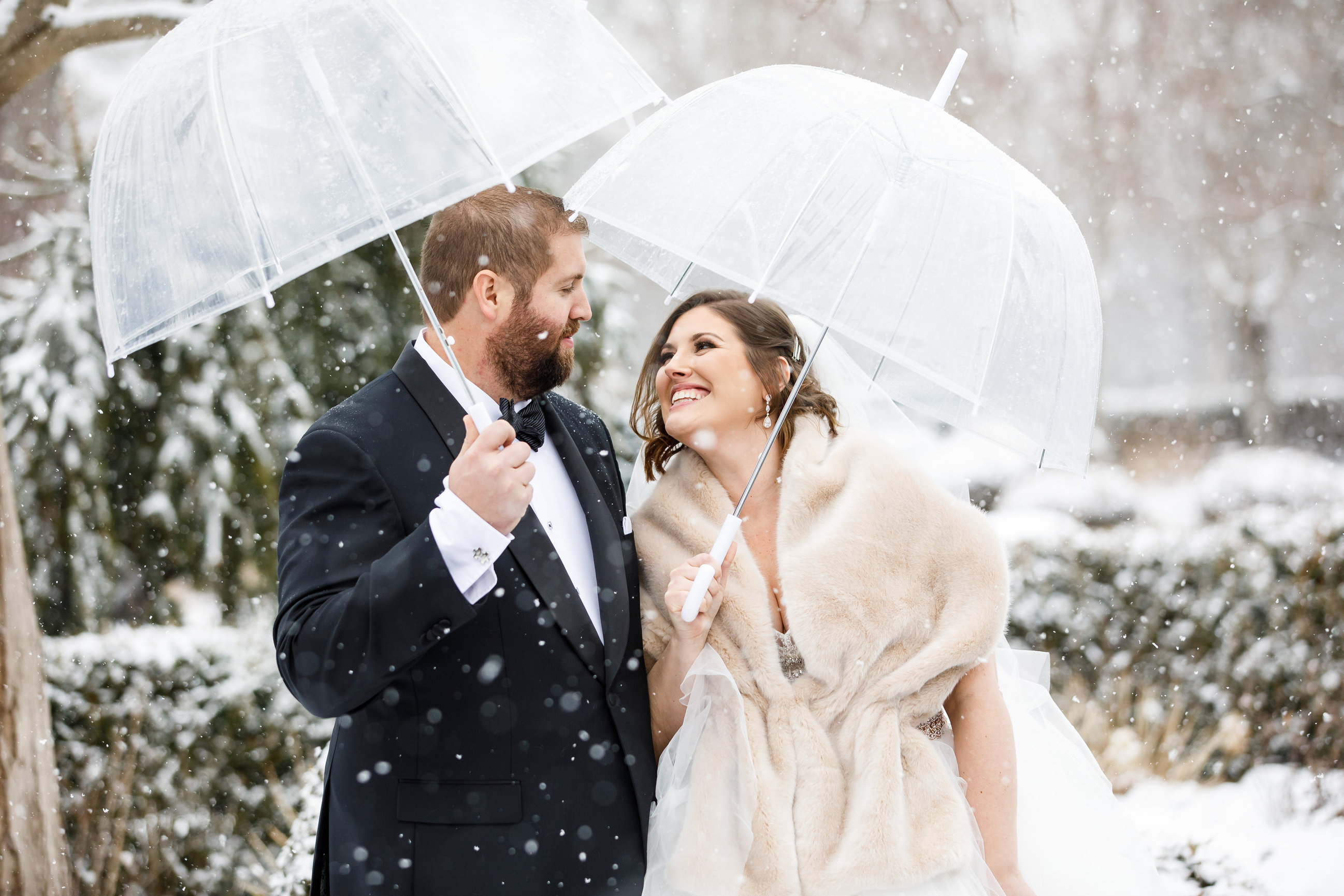 Laura Leppert Photography. Photography that is timeless, bright and joyful.