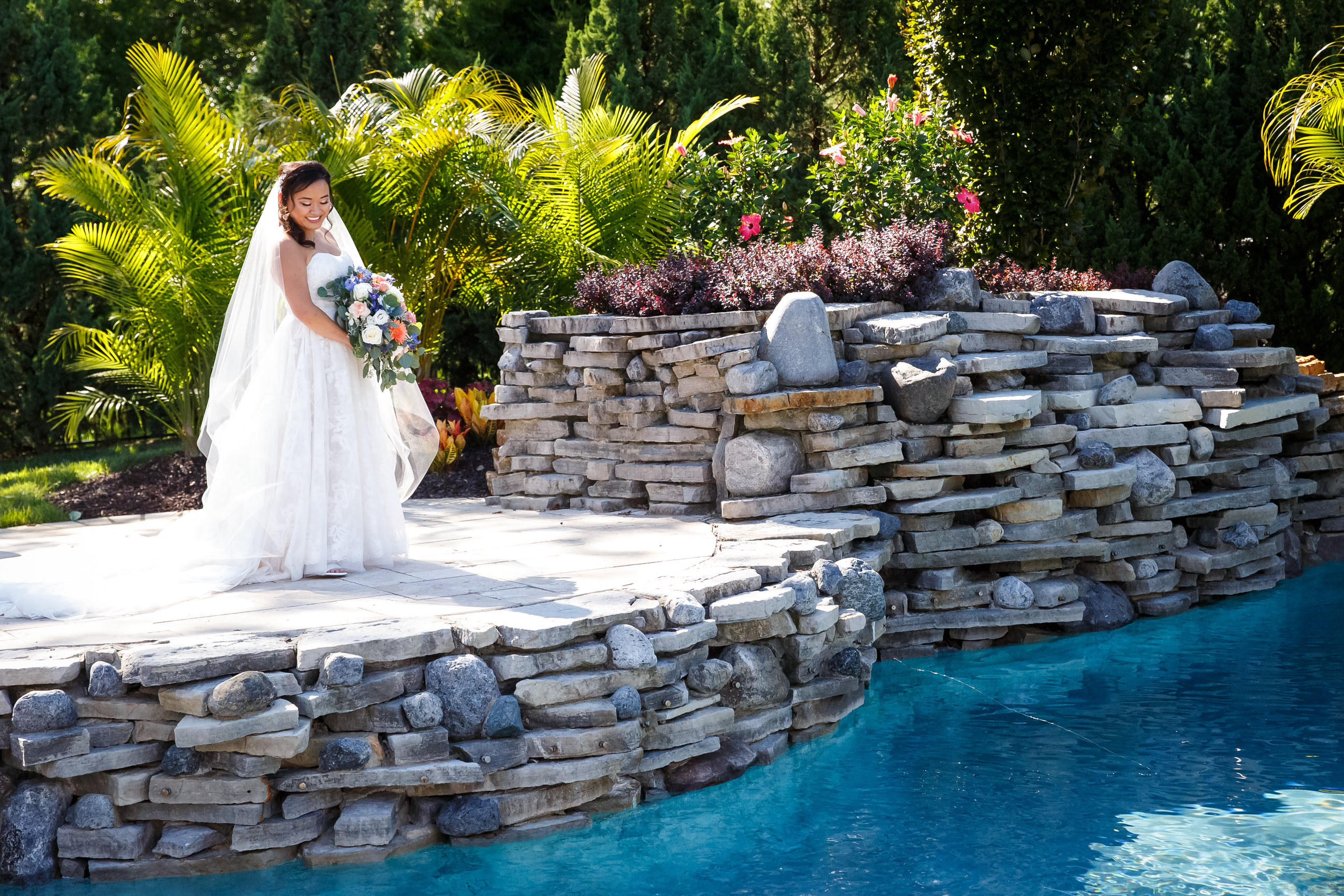 Laura Leppert Photography. Photography that is timeless, bright and joyful.