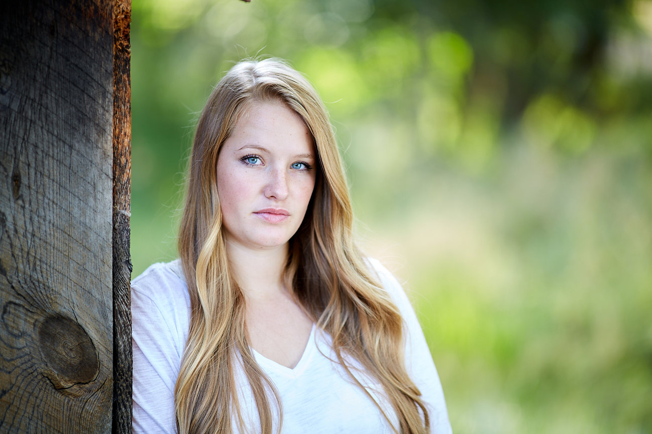 Senior portraits at Bobcat Ridge in Fort Collins, Colorado