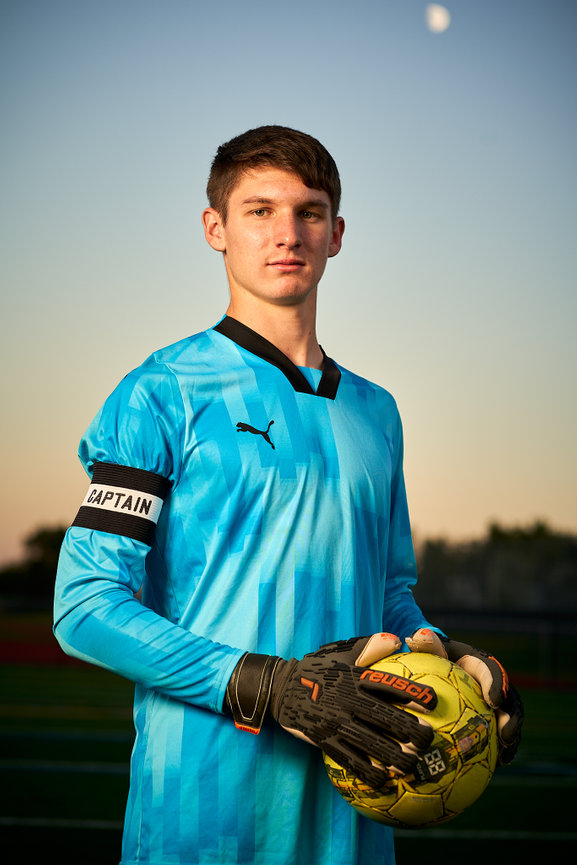 Stunning senior portraits in or near Loveland, Colorado by Photo Conscious