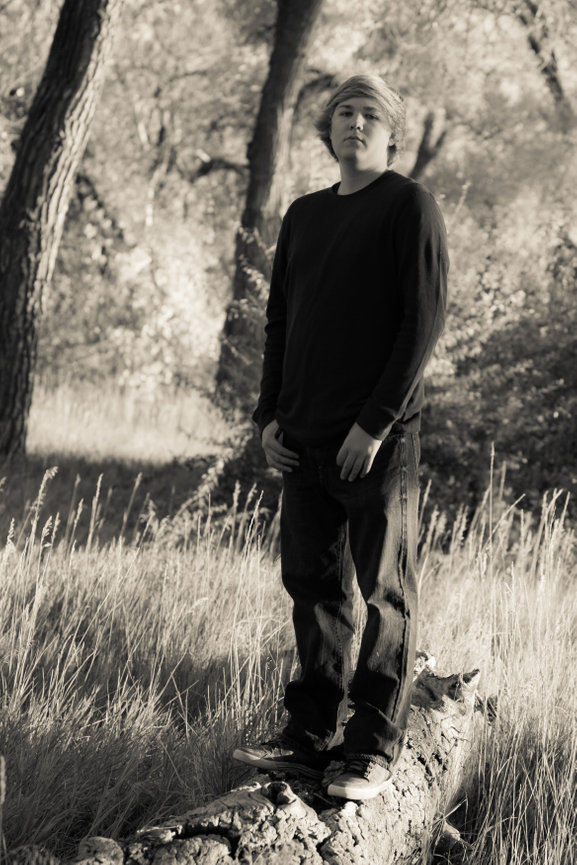 Stunning senior portraits in or near Loveland, Colorado by Photo Conscious