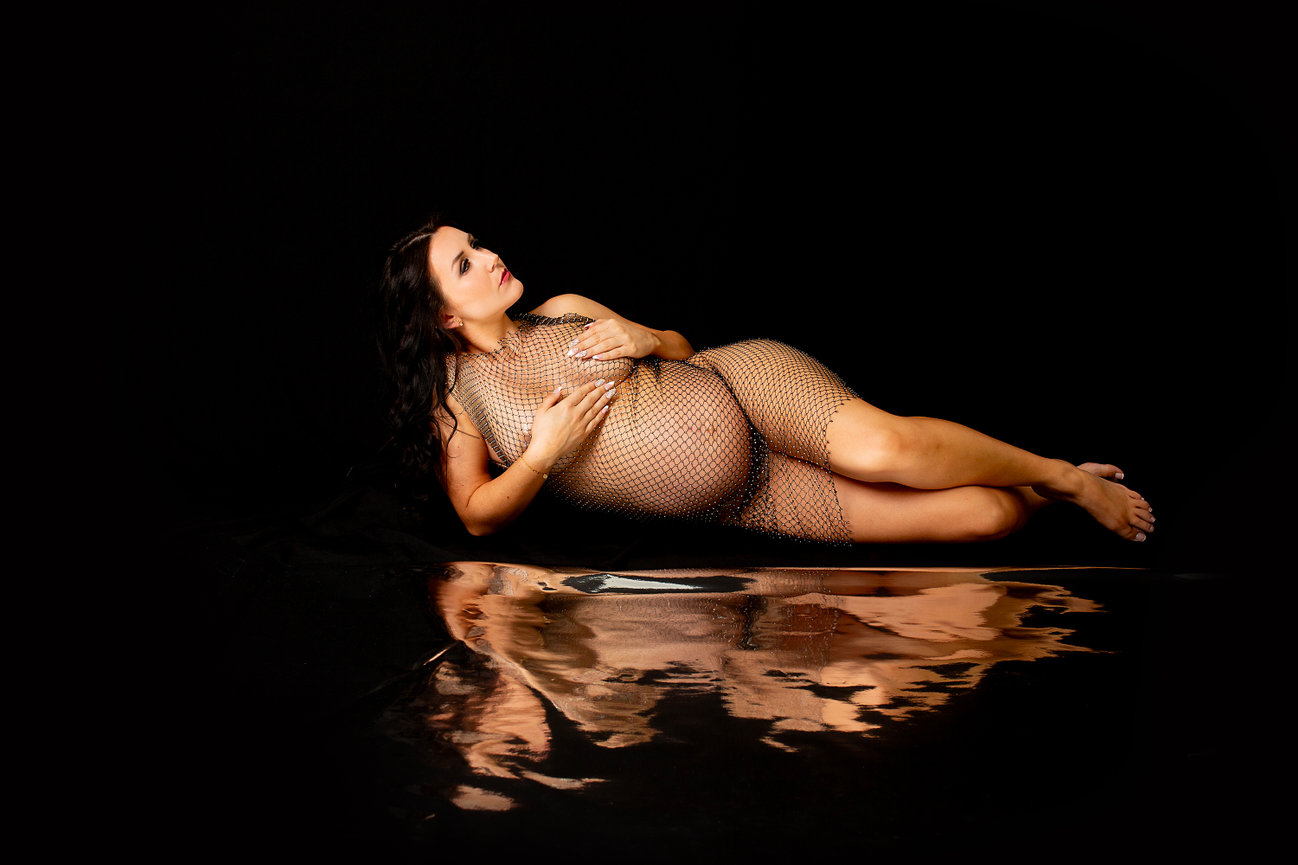 Maternity photographer Gladstone