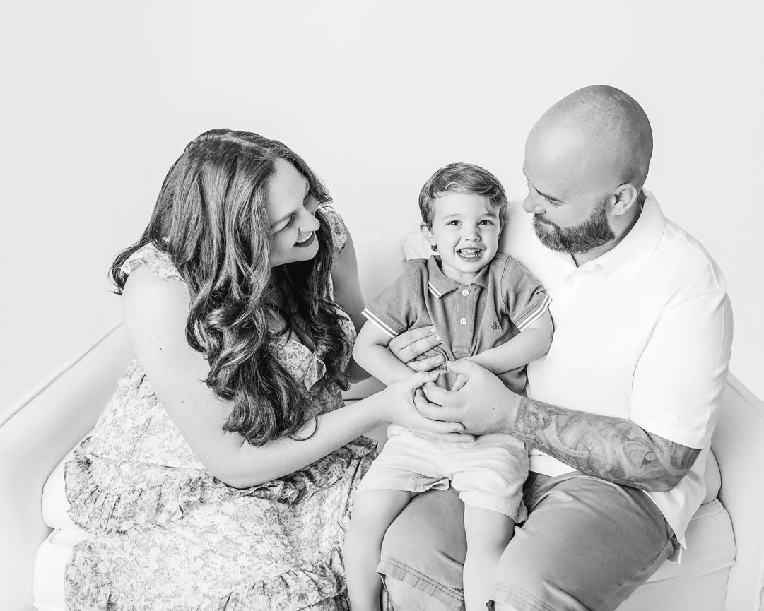 Holmdel family’s minimalist studio portrait on white backdrop