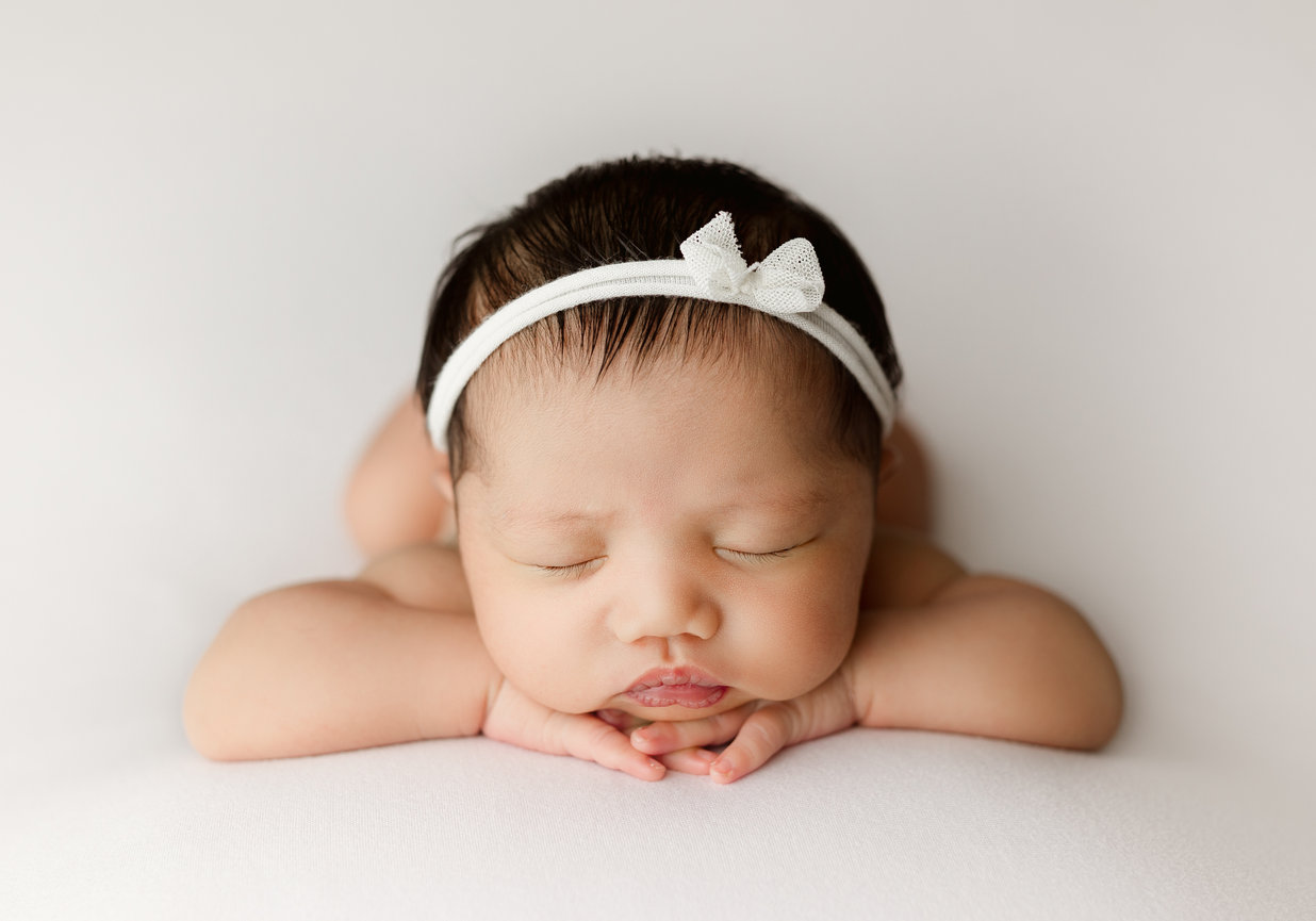 Laguna Niguel maternity photographer, Laguna Niguel newborn photographer, Laguna Niguel baby photographer, Laguna Niguel family photographer, portrait studio Laguna Niguel CA