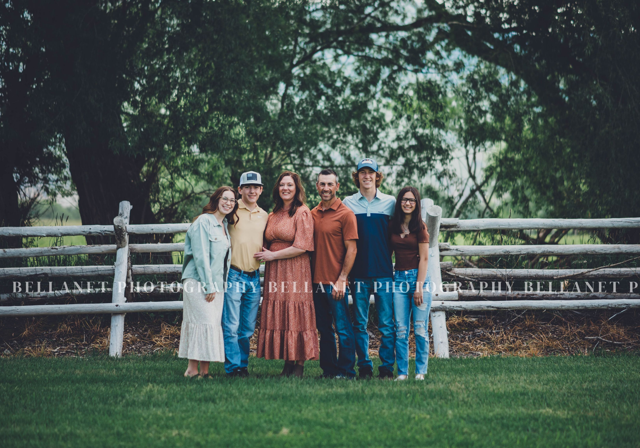 what-is-the-best-season-for-family-photos
