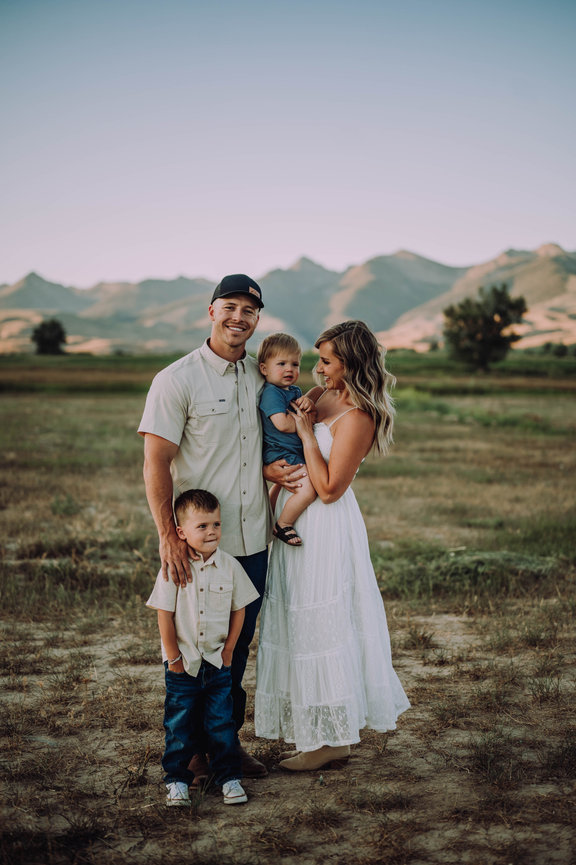 Salmon Idaho Family, Mountain Family Photos, Idaho Family Photographer