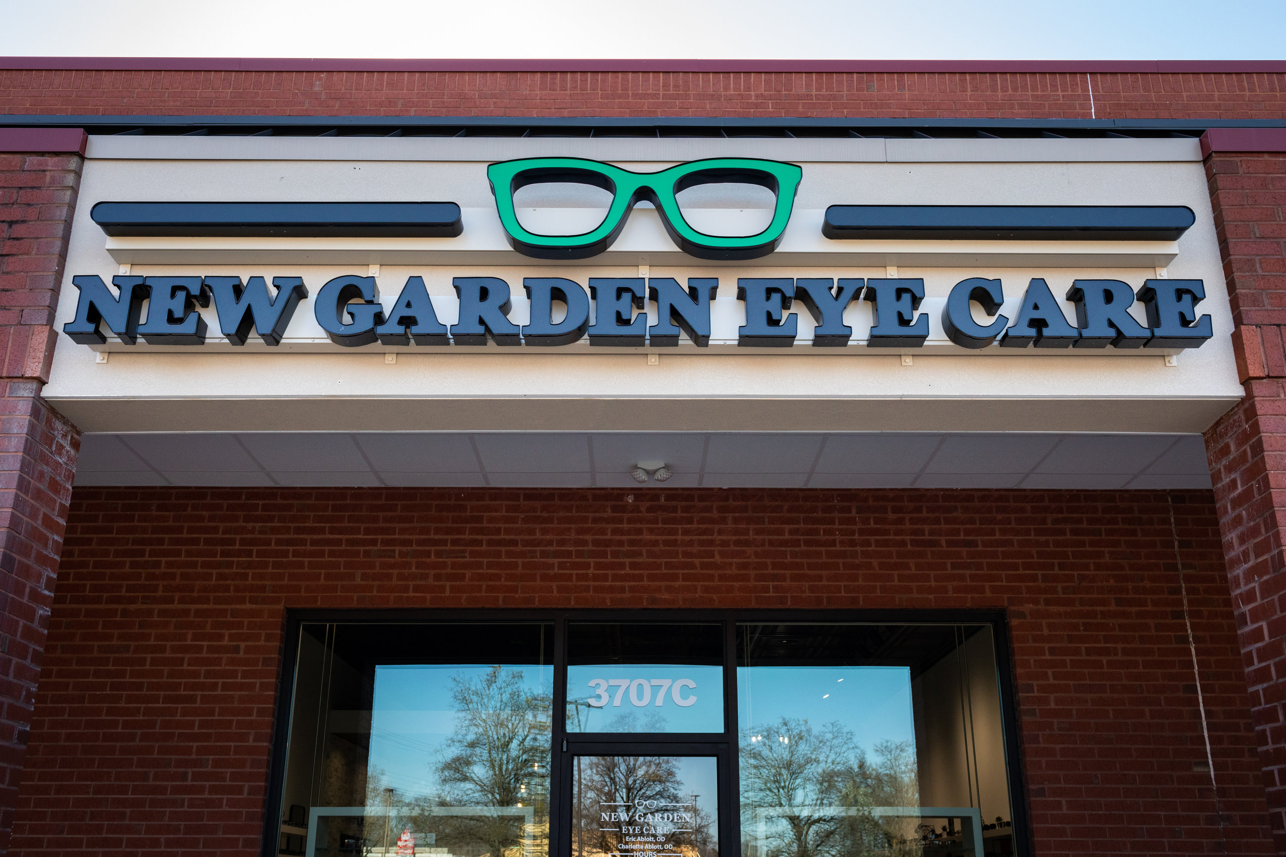 New Garden Eye Care Open For Business Micciche Corporate Photography